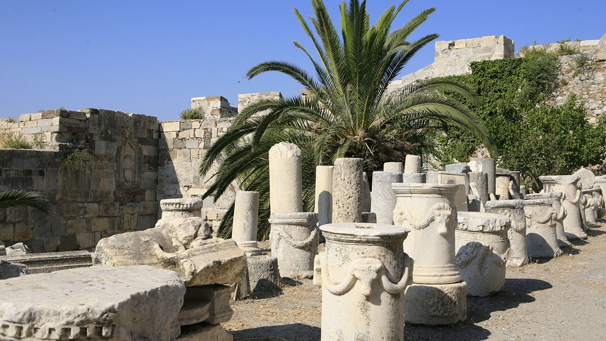 Руины замка рыцарей. Кос