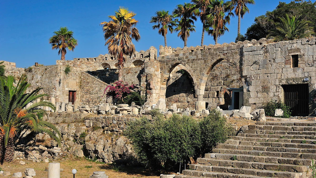 Руины замка рыцарей. Кос