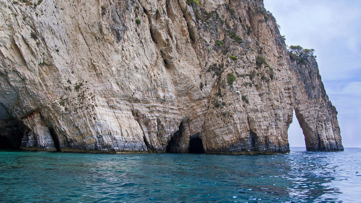 Голубые пещеры в Кери - Фото: Christoforidou Eleni