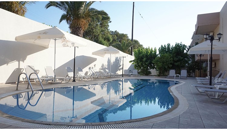 Dioni Hotel - NR, Крит