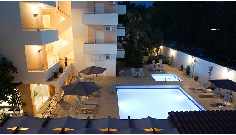 Dioni Hotel - NR, Крит