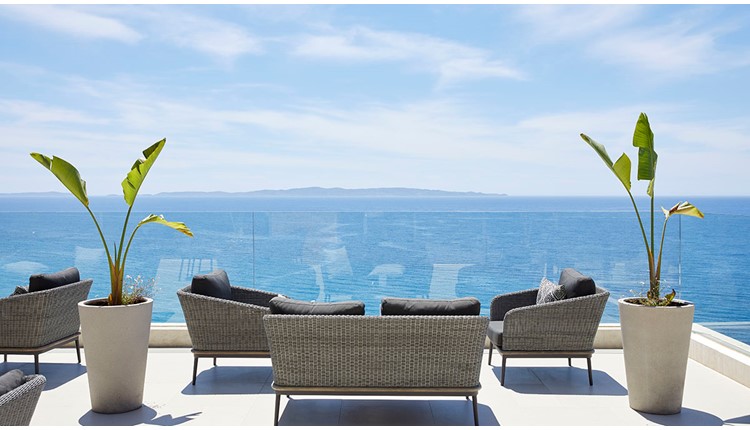 Elix MarBella Collection, Игуменитса