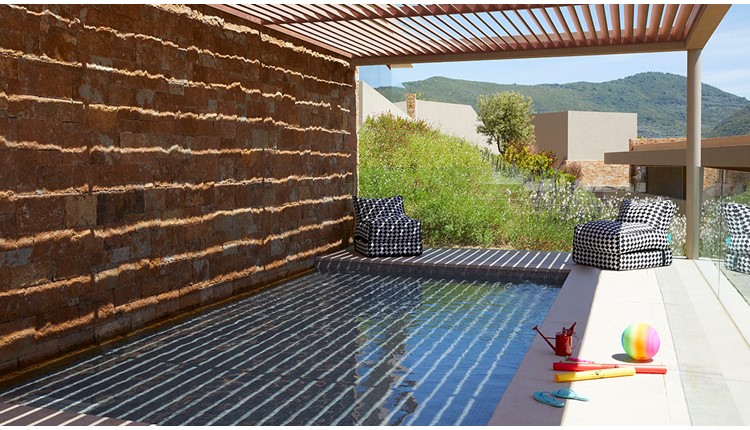 Elix MarBella Collection, Игуменитса