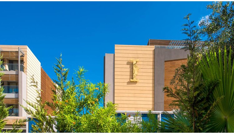 I Resort Beach Hotel & Spa , Крит