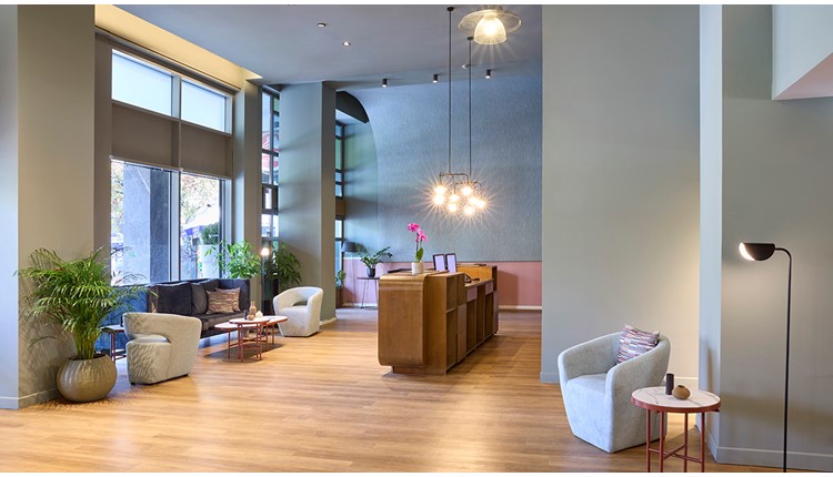 Zeus Essence Wyndham Athens Residence , Афины