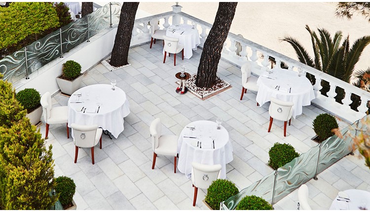 The Danai, Халкидики