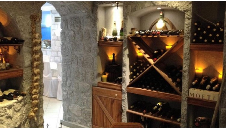 Romanza Mare, Родос