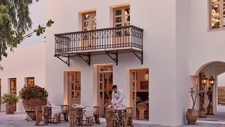 2549_10-antica-taverna-rithy-in-the-village-quartier-square.jpg