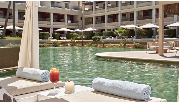 Atlantica Kalliston, Крит