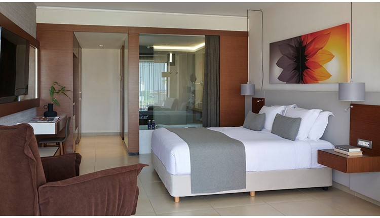 Atlantica Kalliston, Крит