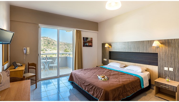 Zoes Hotel - NR, Родос