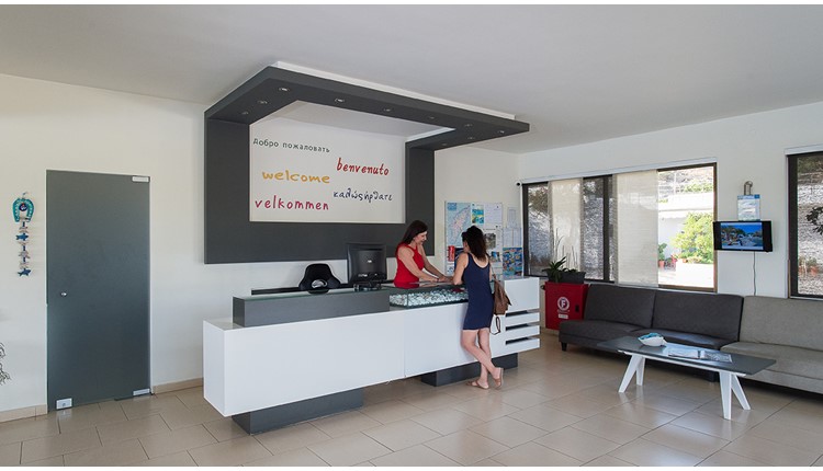 Zoes Hotel - NR, Родос