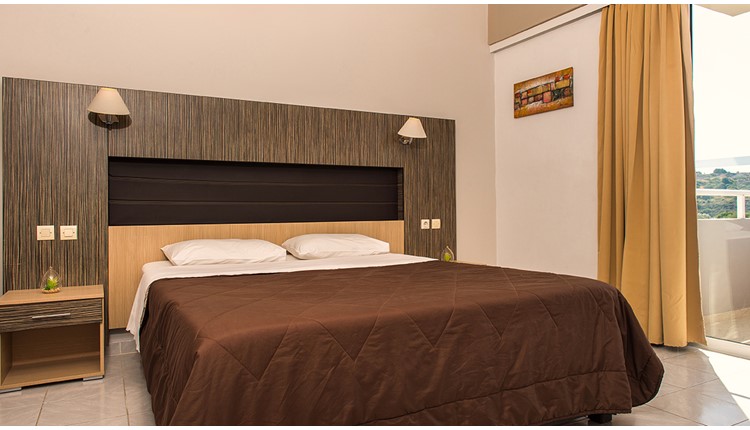 Zoes Hotel - NR, Родос