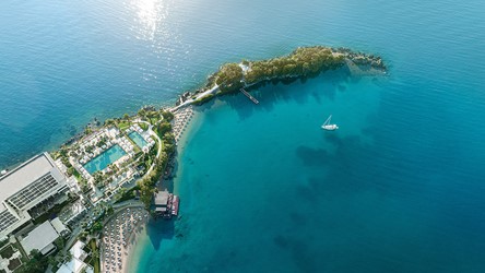 2782_02-corfu-imperial-is-a-timeless-cosmopolitan-resort-set-in-its-own-private-peninsula.jpg