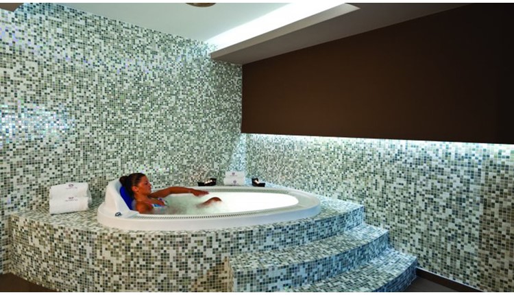 Atlantica Imperial Resort, Родос