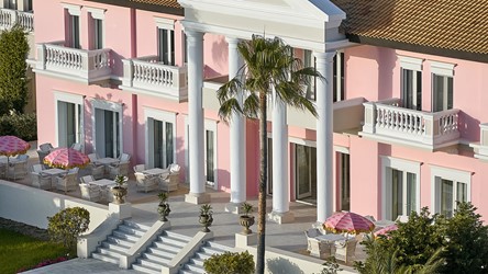 3088_04-mandola-rosa-a-private-villa-resort-redefines-beachfront-living-with-rose-hued-facades-and-enchanting-terraces.jpg