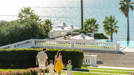 3088_22-mandola-rosa-a-tranquil-beachfront-retreat-for-a-world-class-experience.jpg