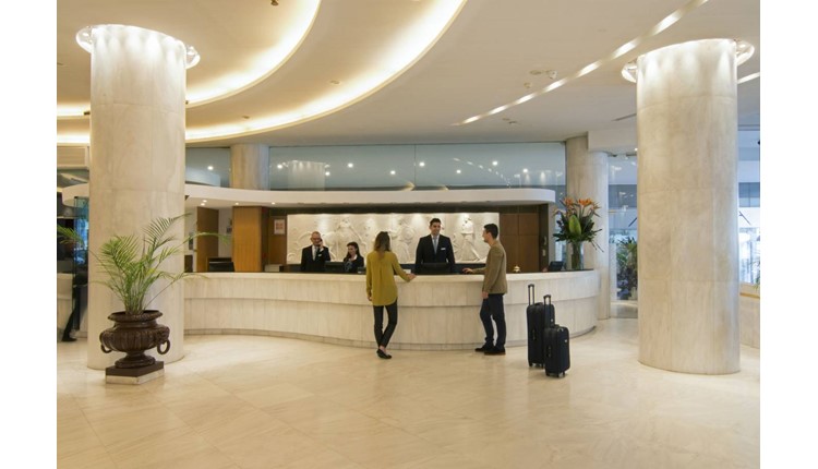 Titania Hotel, Афины