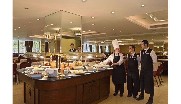 Titania Hotel, Афины