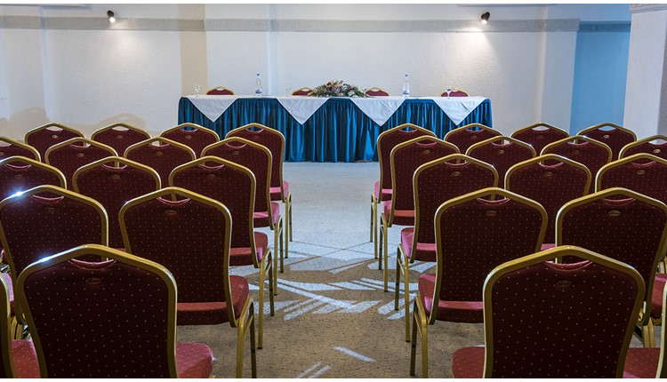 Hersonissos Palace, Крит