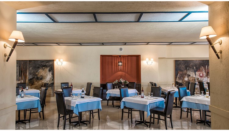 Hersonissos Palace, Крит