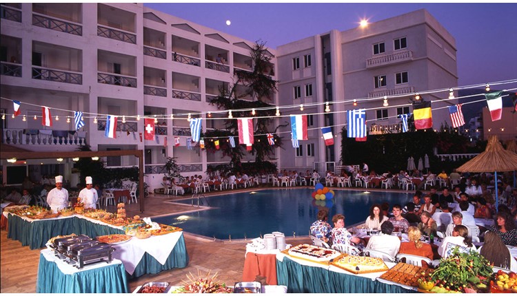 Hersonissos Palace, Крит