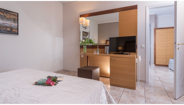 Athina Palace Resort and Spa, Крит