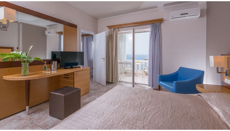 Athina Palace Resort and Spa, Крит