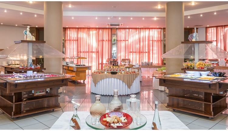 Athina Palace Resort and Spa, Крит