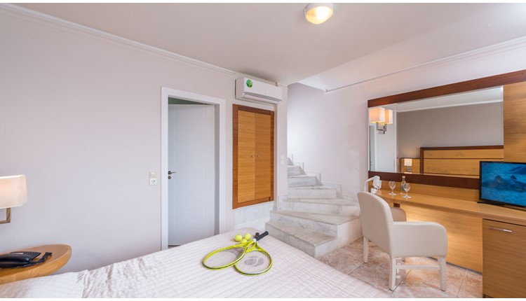 Athina Palace Resort and Spa, Крит