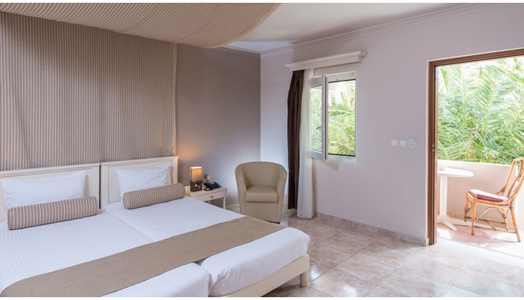 Athina Palace Resort and Spa, Крит