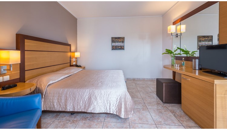 Athina Palace Resort and Spa, Крит
