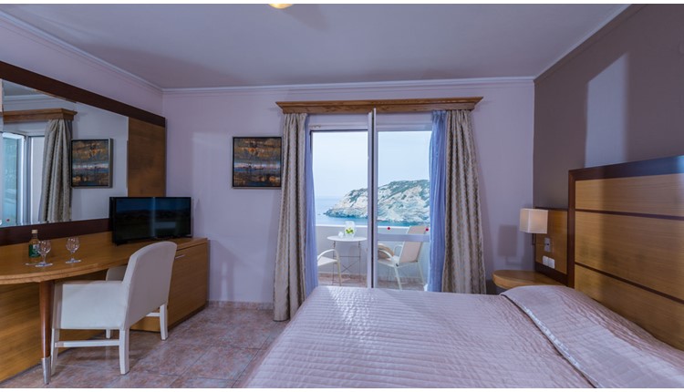 Athina Palace Resort and Spa, Крит