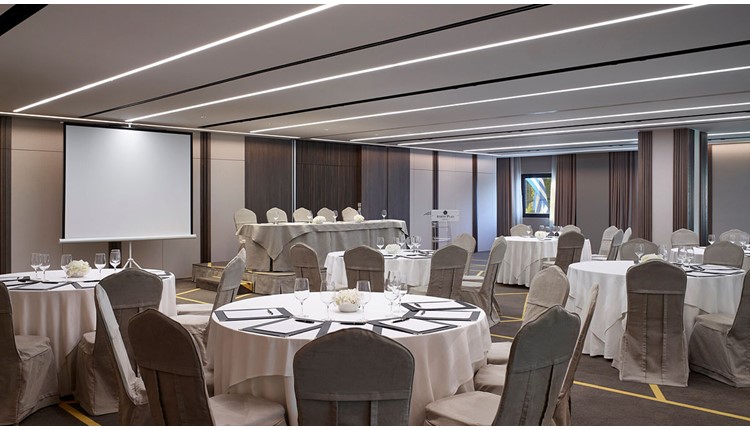 NJV Athens Plaza, Афины