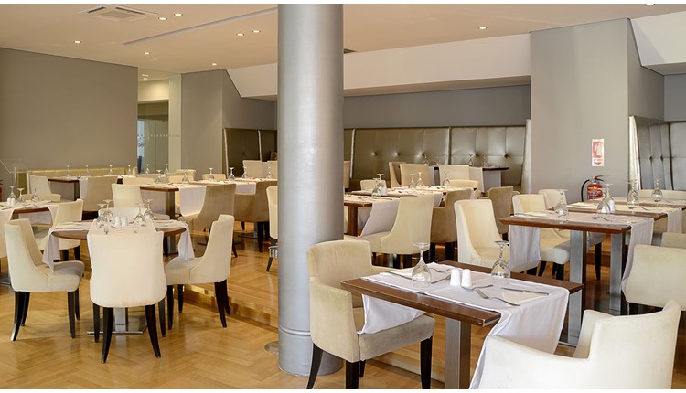 Plaza Resort Hotel, Афины