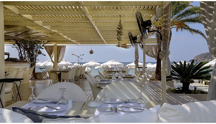 Plaza Resort Hotel, Афины