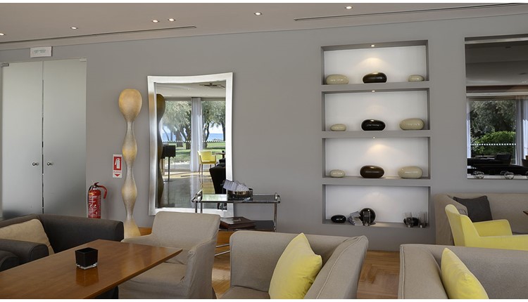 Plaza Resort Hotel, Афины