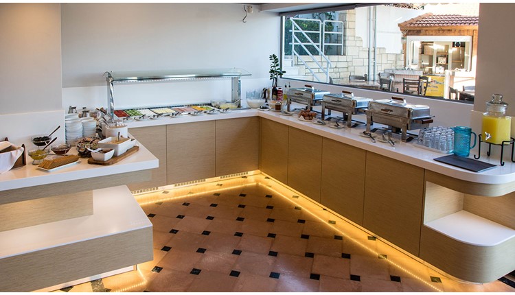 Anna Maria Village , Крит