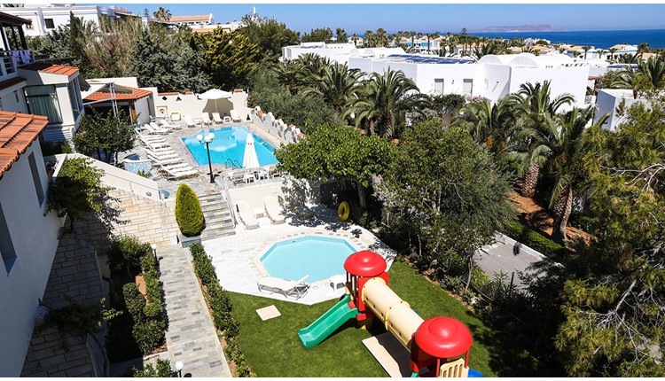 Anna Maria Village , Крит