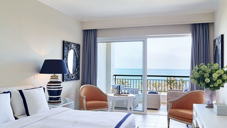 3669_21-Superior-Sea-View-Guestroom.jpg