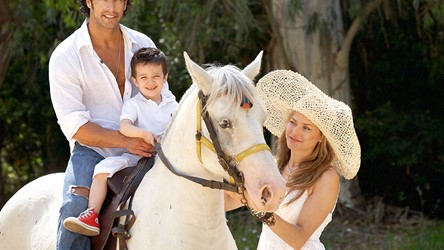 3669_41-Family-to-Dos,-Enjoy-Horse-Riding-by-the-Beach.jpg