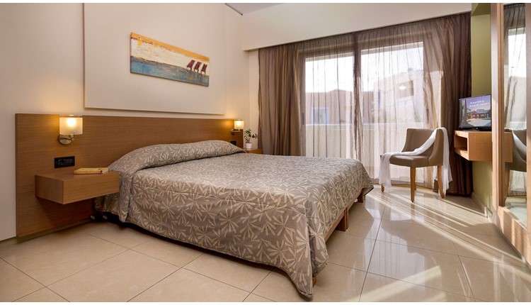 Amalthia Beach Resort, Крит