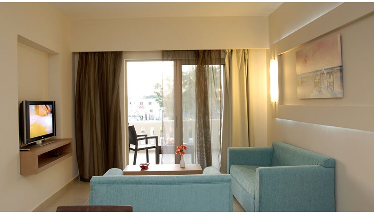 Amalthia Beach Resort, Крит