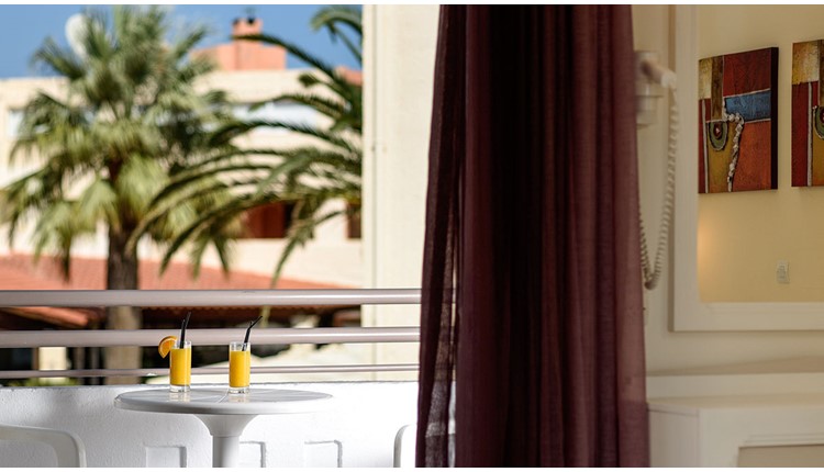 Ariadne Hotel Apartments, Крит