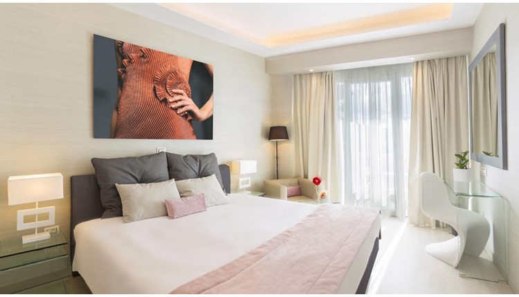 St George Lycabettus Lifestyle Hotel, Афины