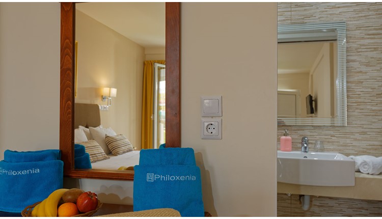 Philoxenia Hotel and Spa  Malia , Крит