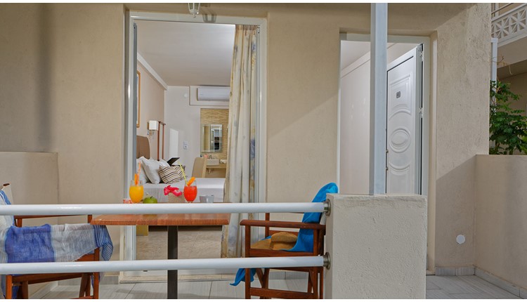 Philoxenia Hotel and Spa  Malia , Крит