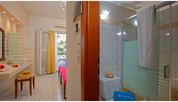 Philoxenia Hotel and Spa  Malia , Крит