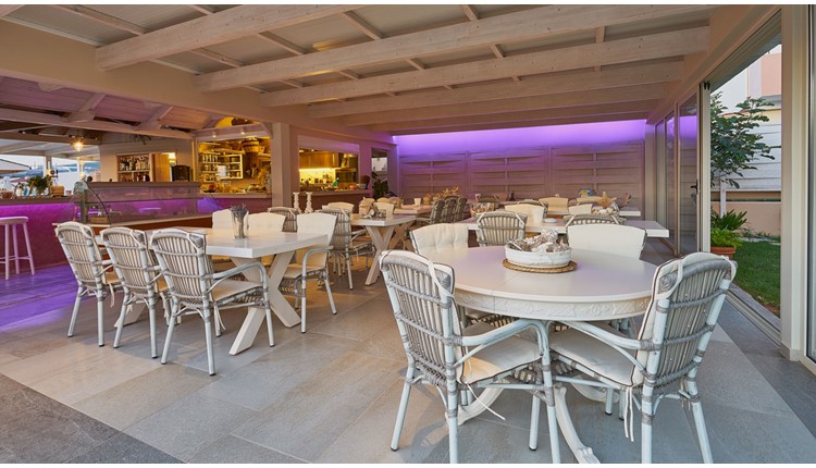 Golden Bay Apartments - NR, Крит