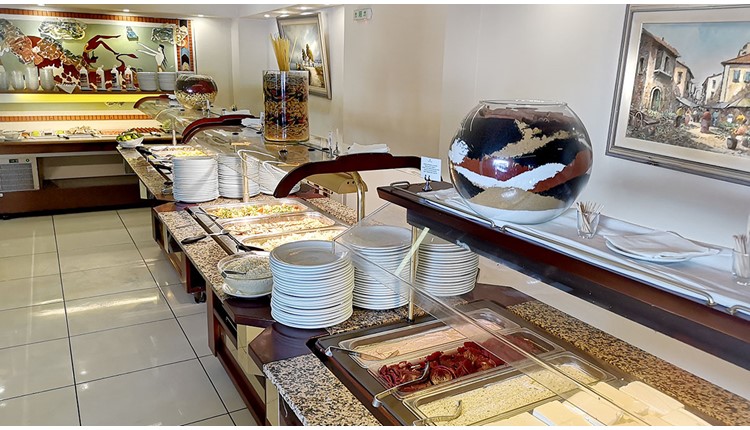 Pela Maria Hotel, Крит